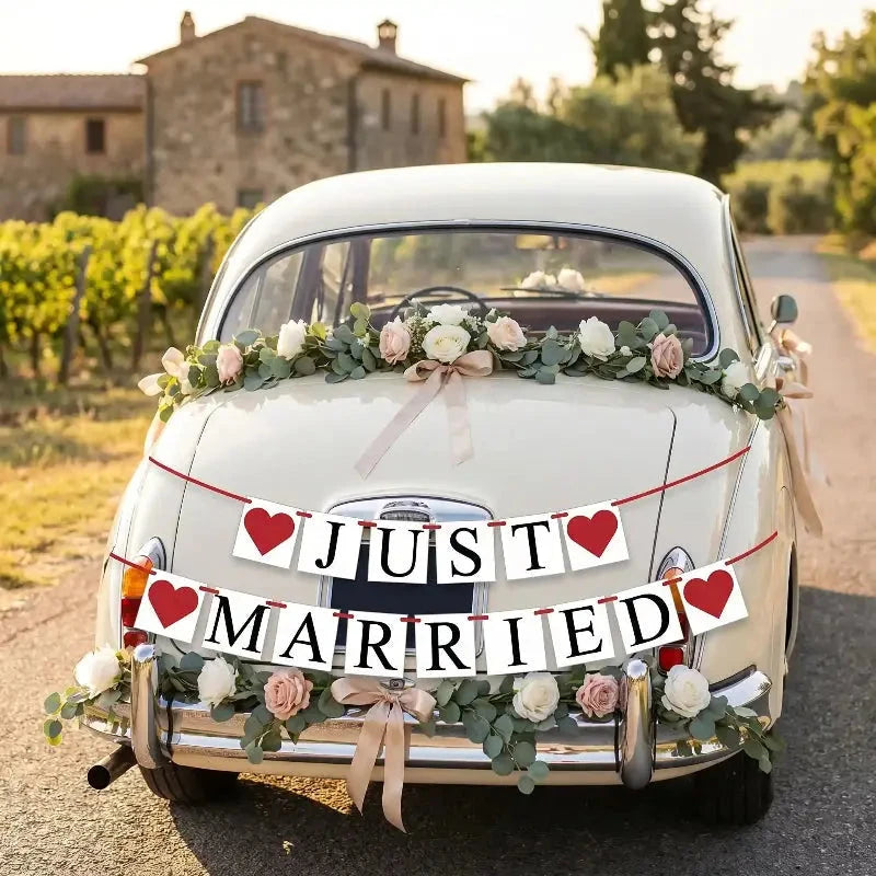 decoration voiture mariage banderole quatre coeurs rouges