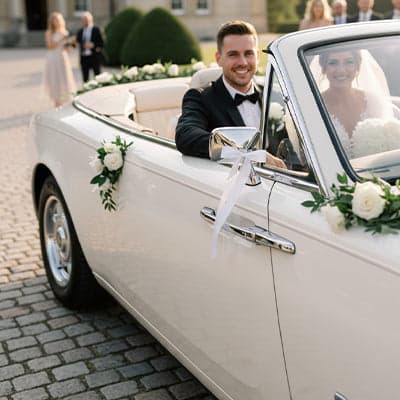 decoration voiture mariage chic portiere